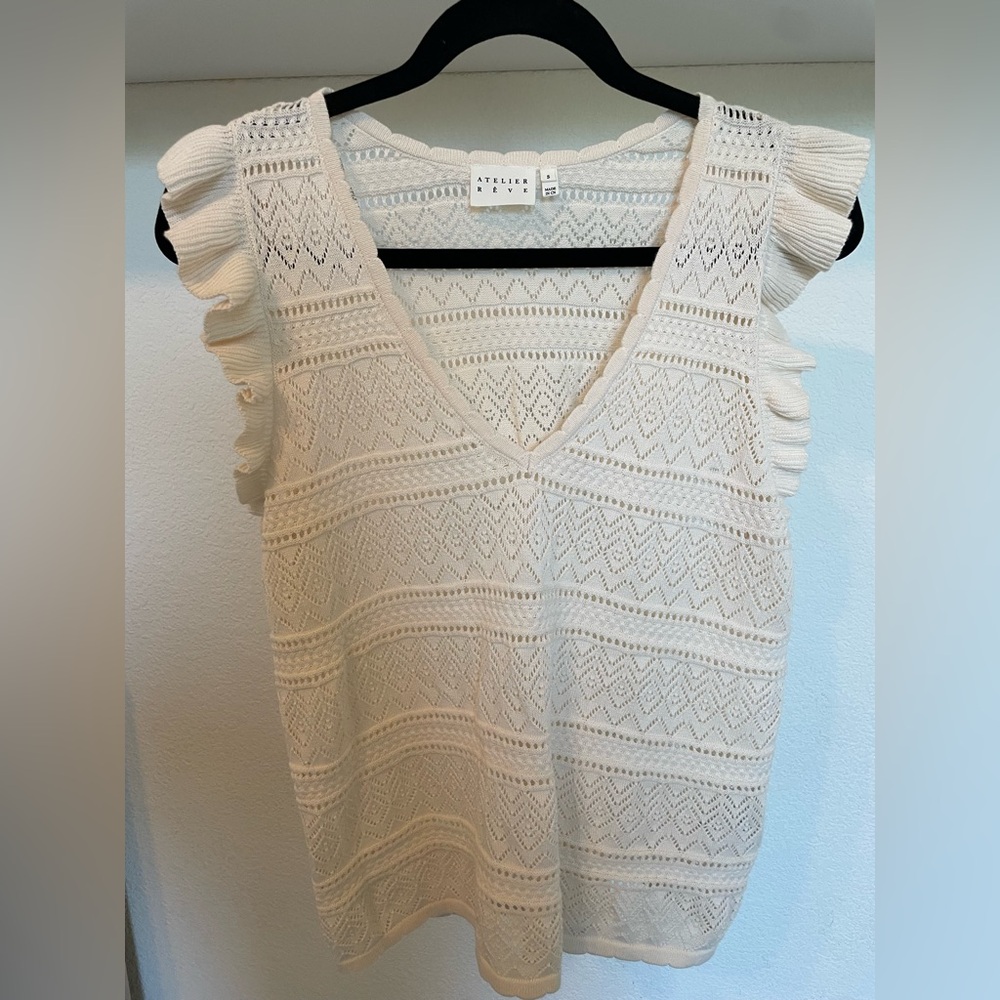 Atelier Rêve cream colored crochet top